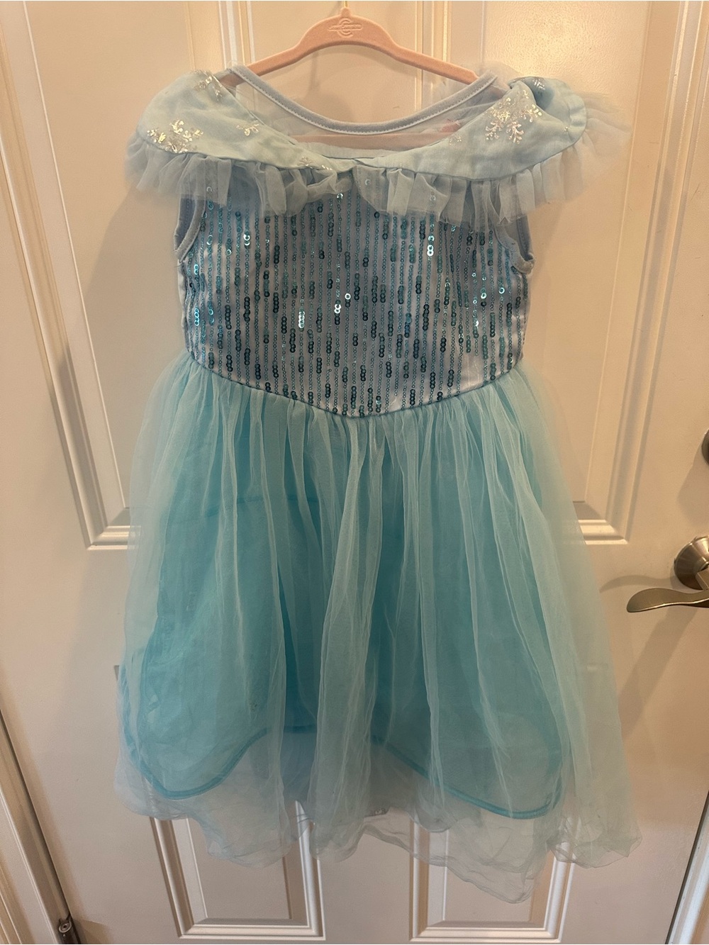 Frozen Kids Light Blue Sequin Princess Costume Dress with removable cape 6/7